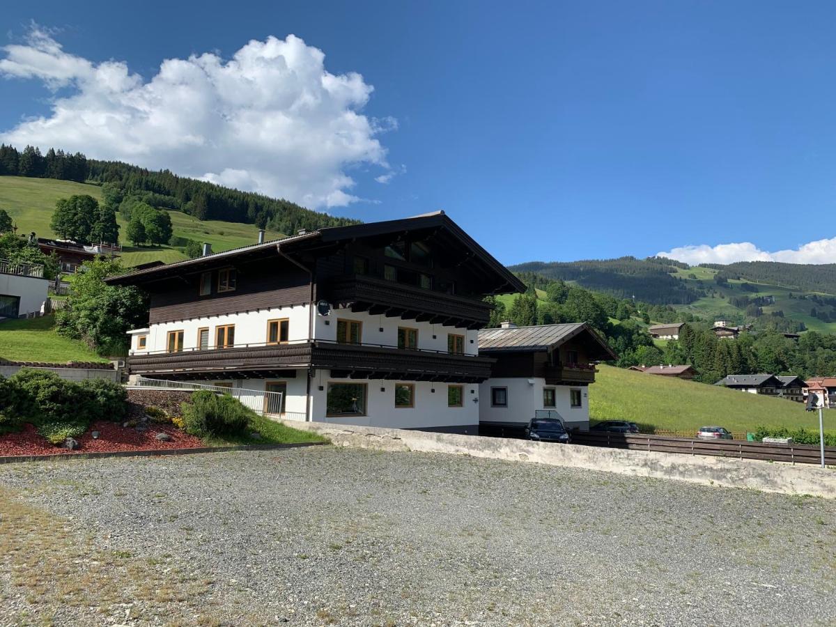 Glemm Lodge Apartments - Joker Card Im Sommer Inklusive Saalbach-Hinterglemm Exteriér fotografie